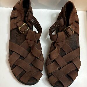 Teva Cross Up Nubuck Leather Strappy Fisherman  Shoes